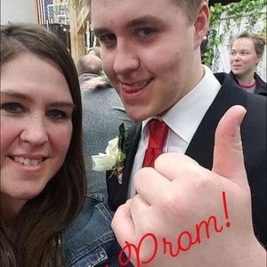 Meet your Posher, Jenn lynn